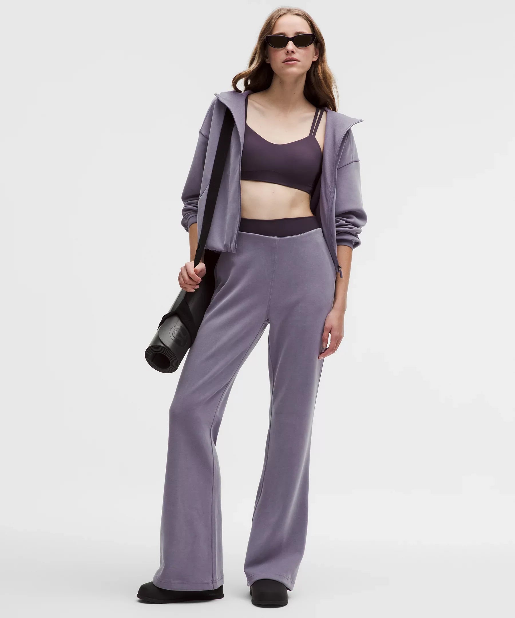 Pantalón de tiro medio