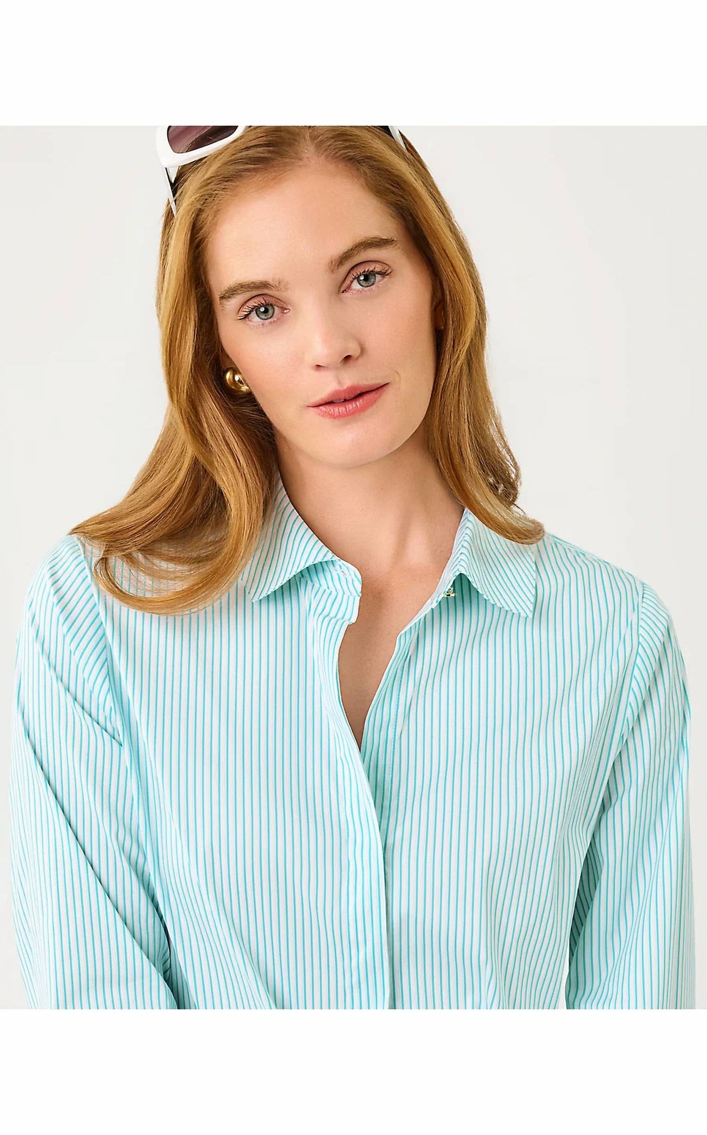 Camisa a rayas color azul