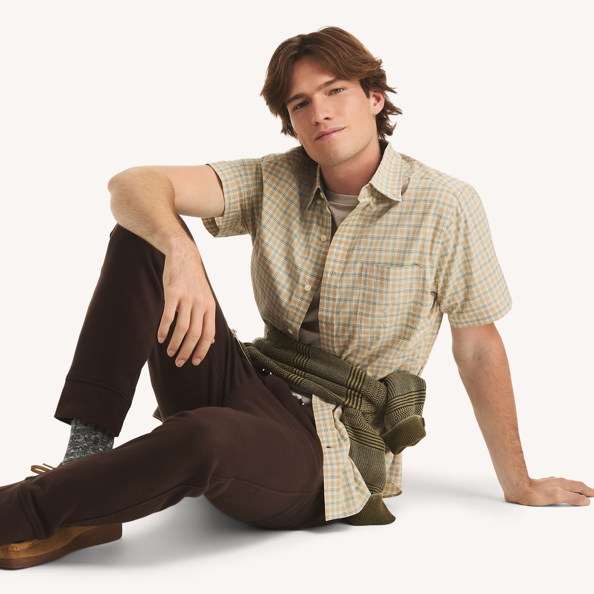 Camisa de hombre de manga corta a cuadros