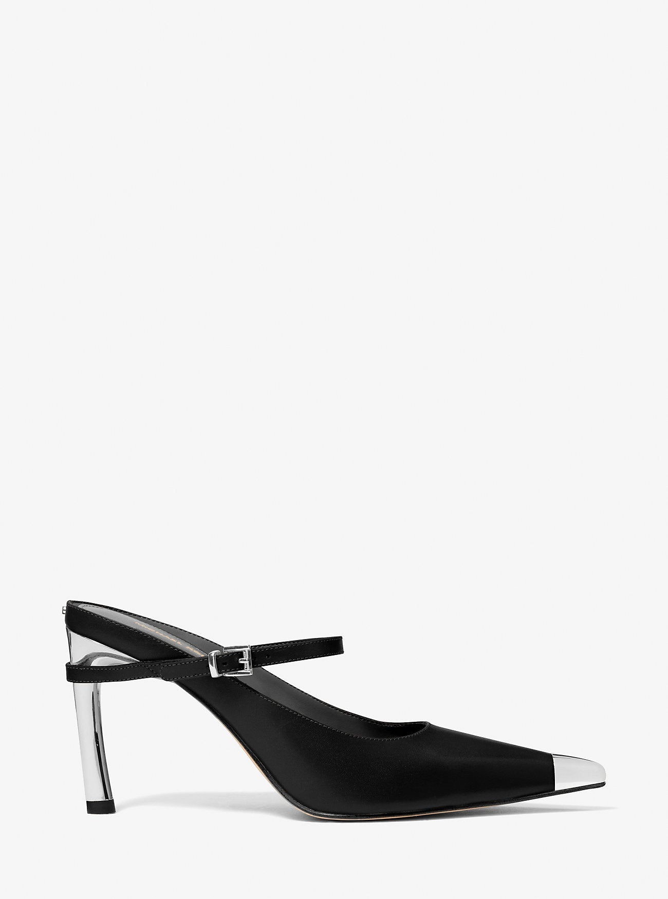 Zapatos destalonados de cuero