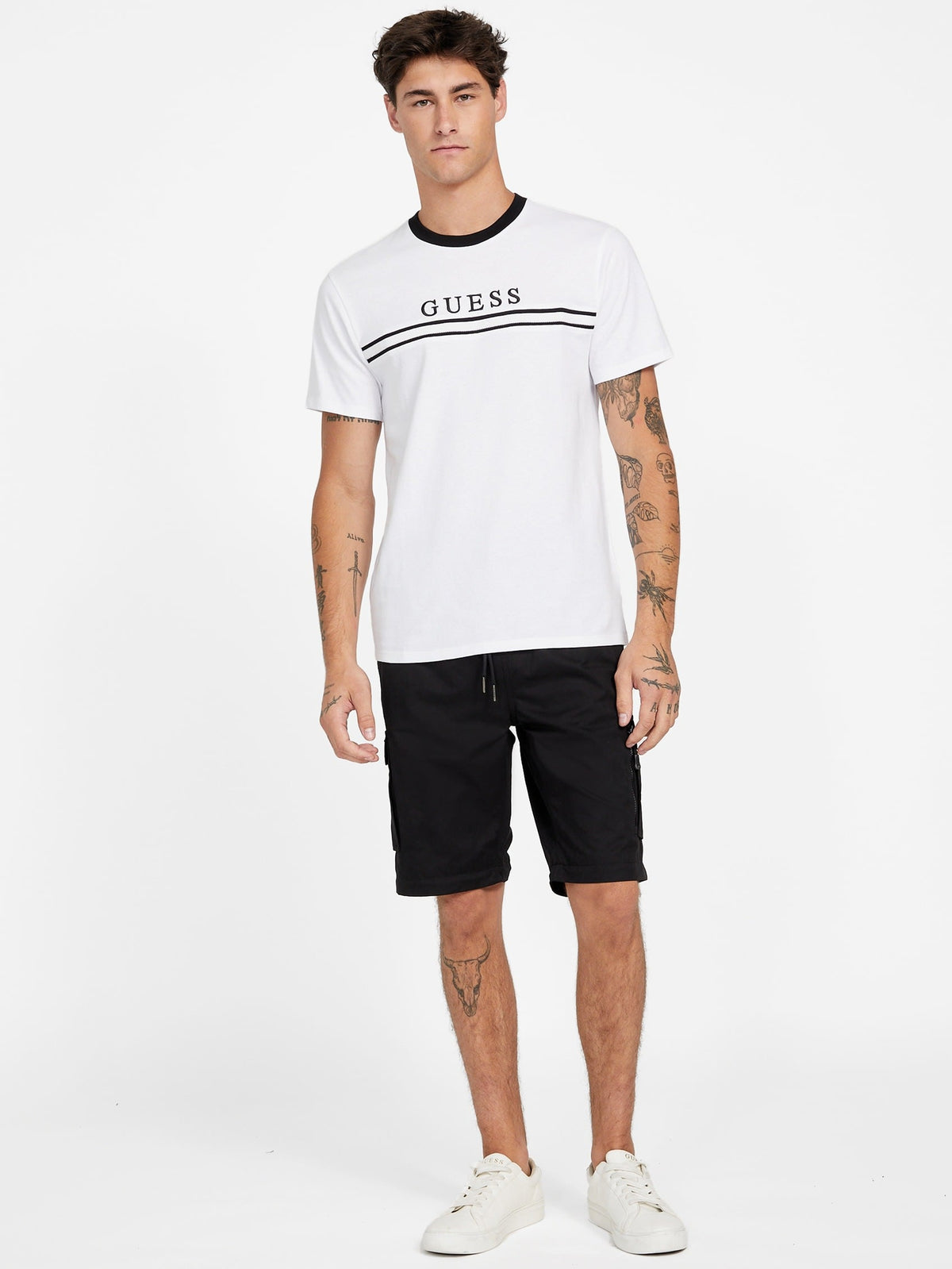 Camiseta con cuello redondo