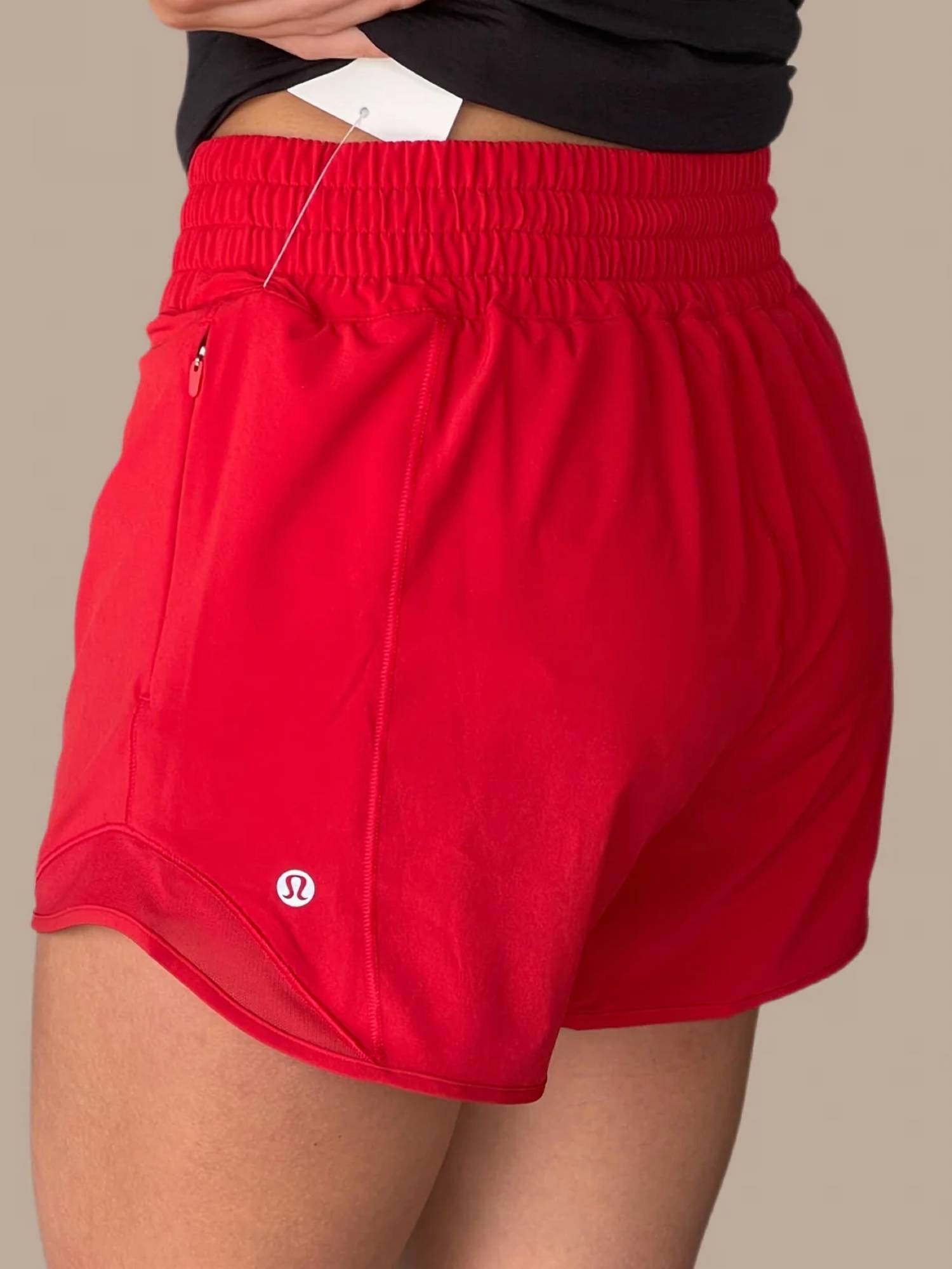 Short de tiro alto color rojo