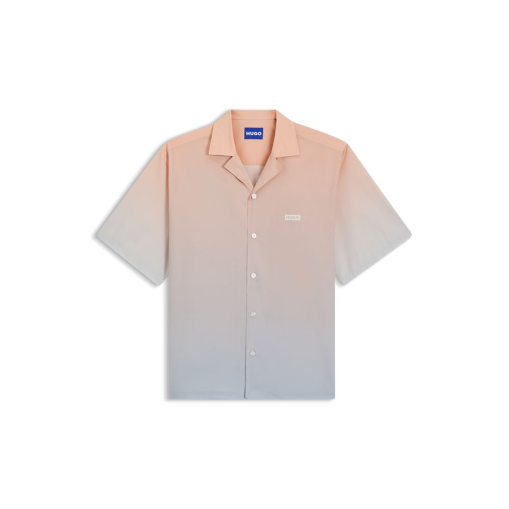 Camisa de corte amplio