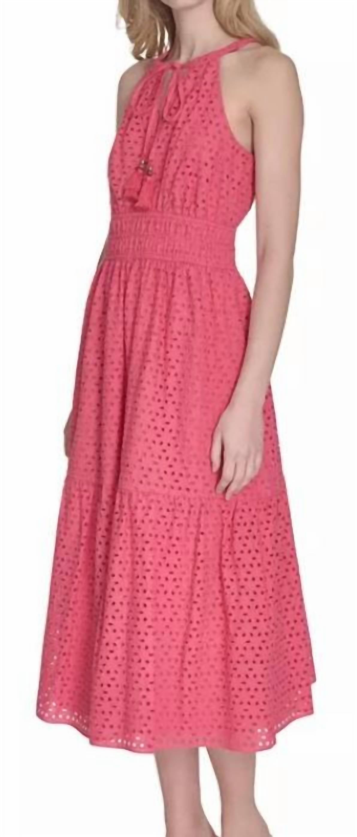 Vestido sin mangas color rosado