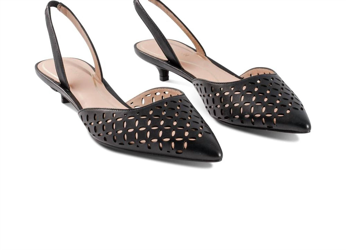 Tacones de mujer de cuero color negro