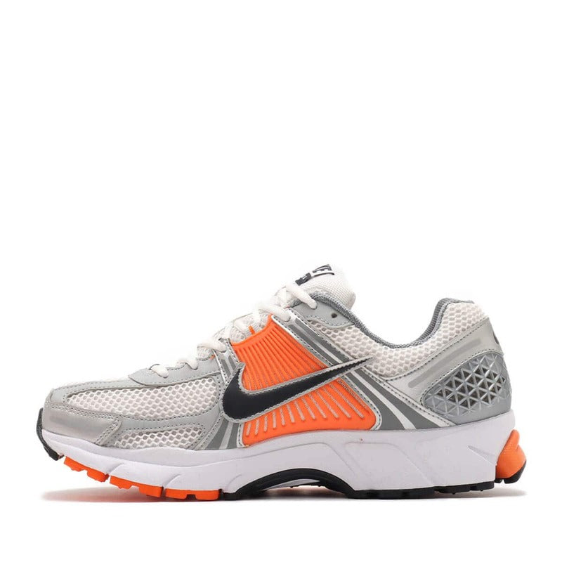 Calzado color naranja