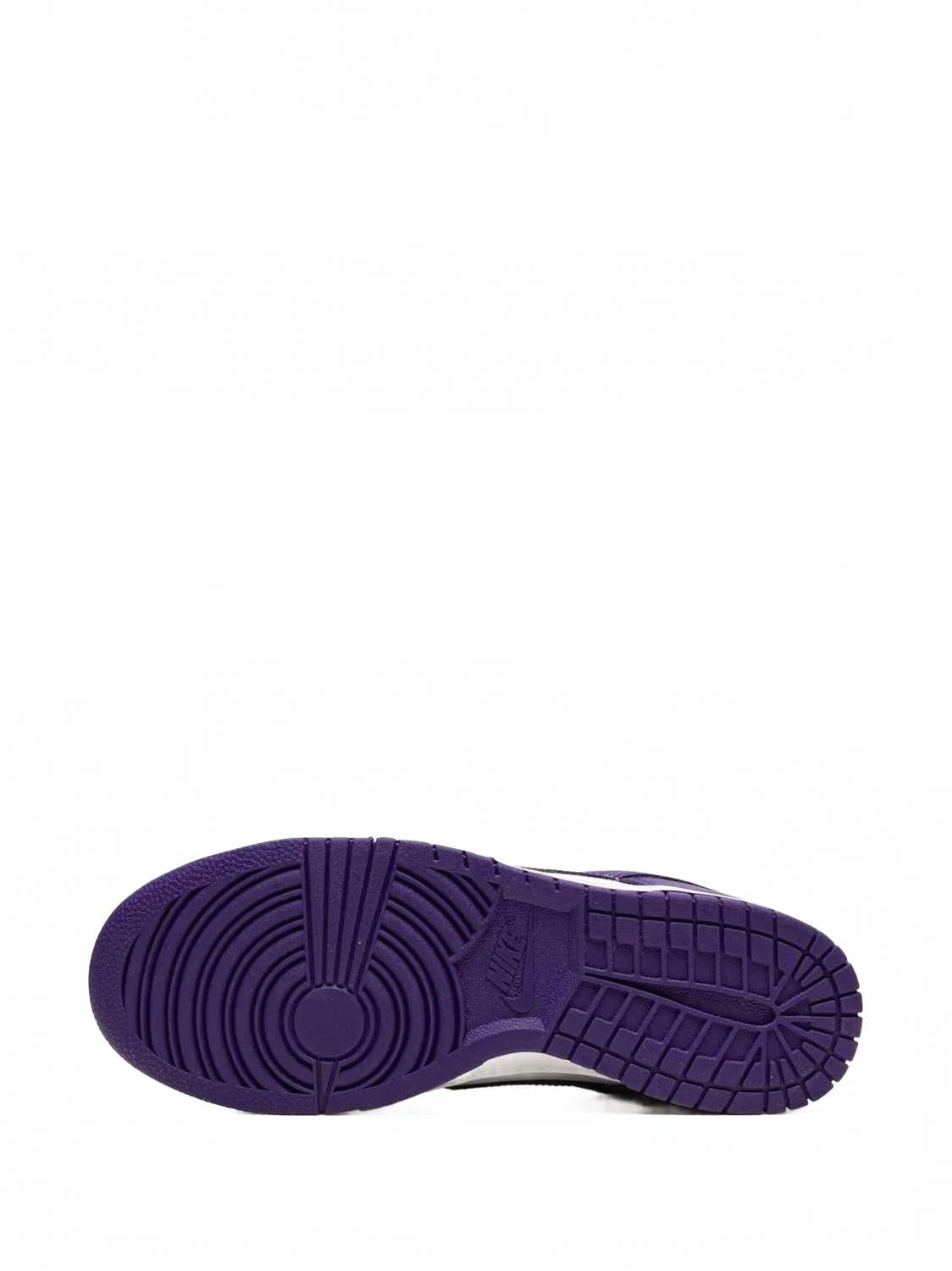 Tenis de hombre color violeta