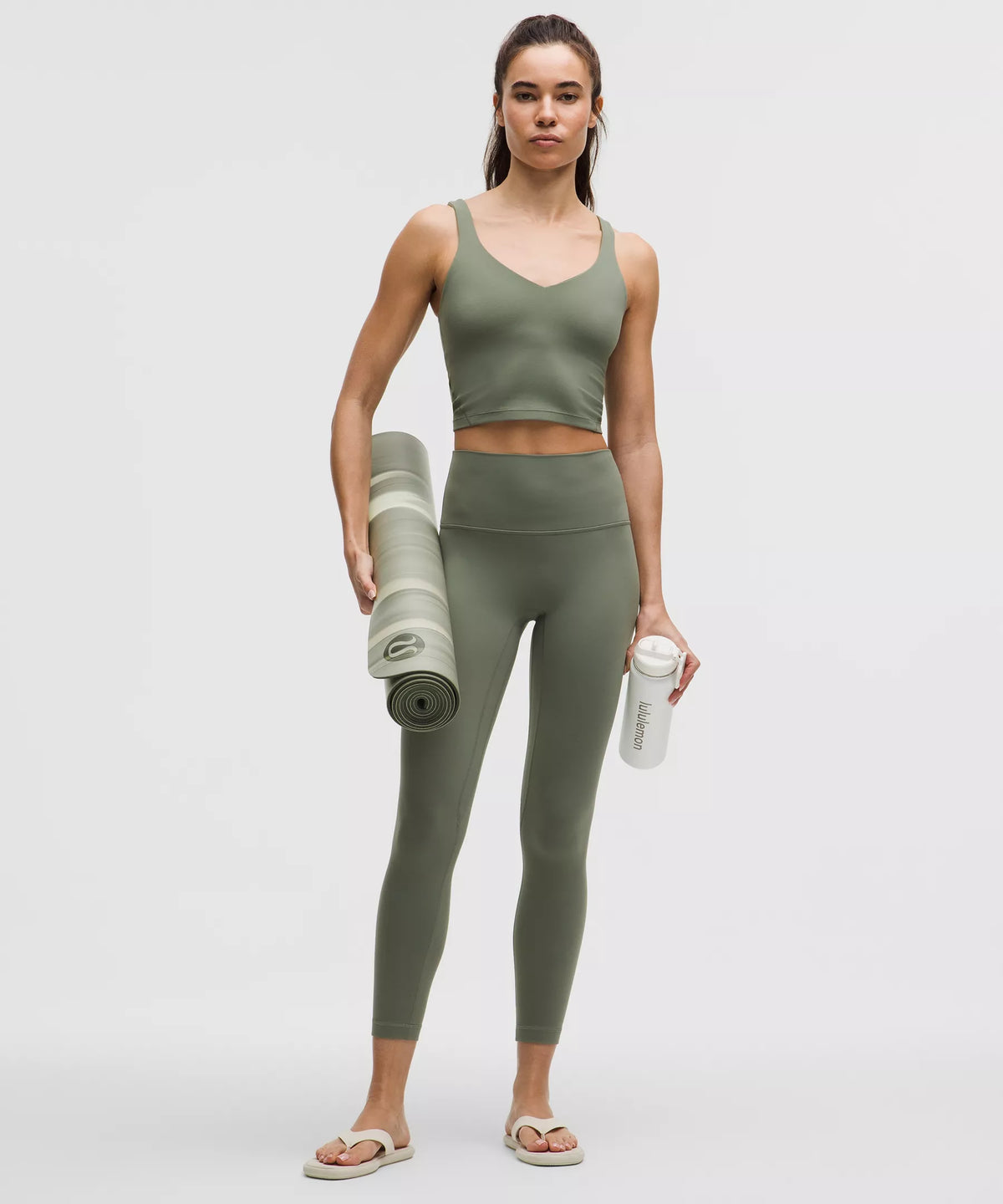 Pantalón de tiro alto