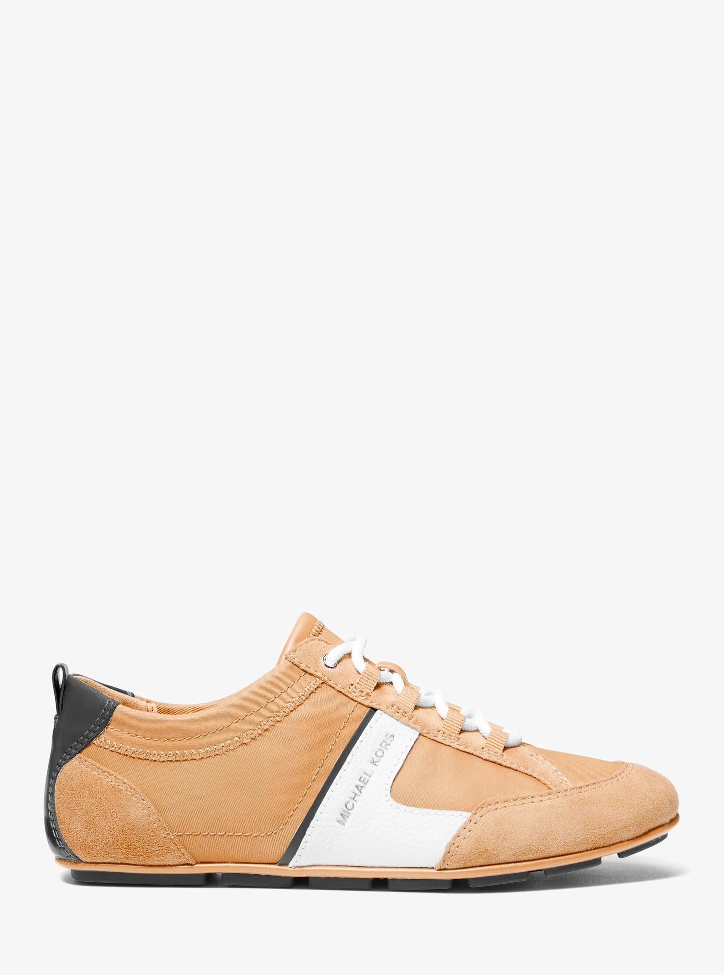 Tenis de nailon