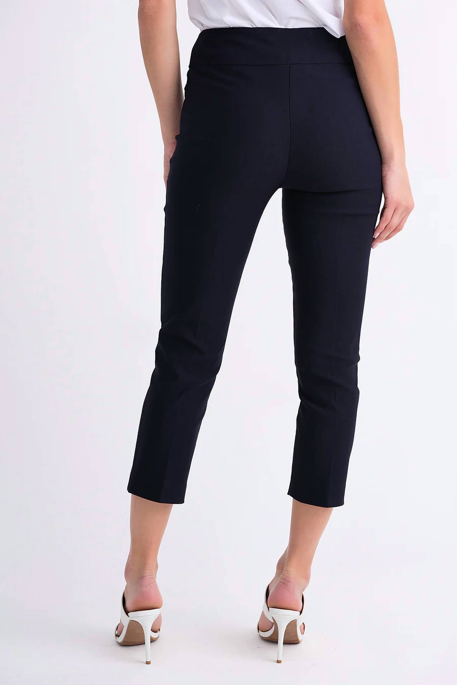 Pantalón color azul marino