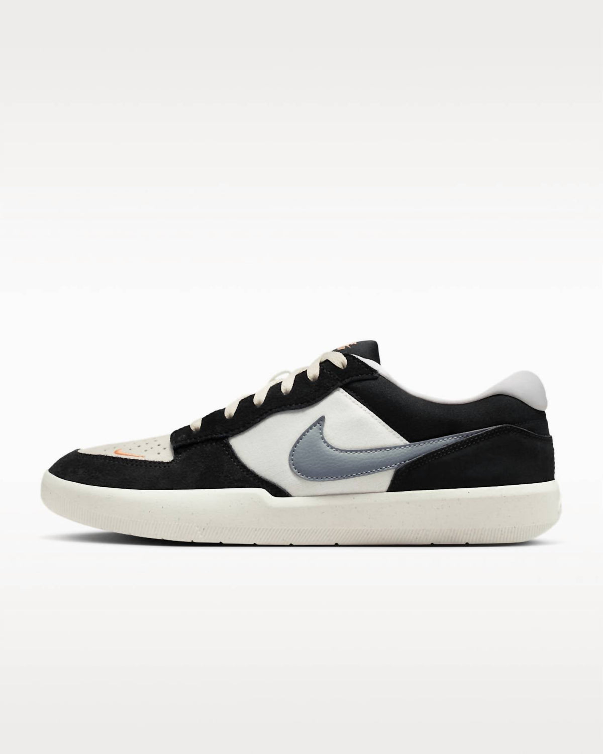 Tenis de hombre color negro y blanco y gris
