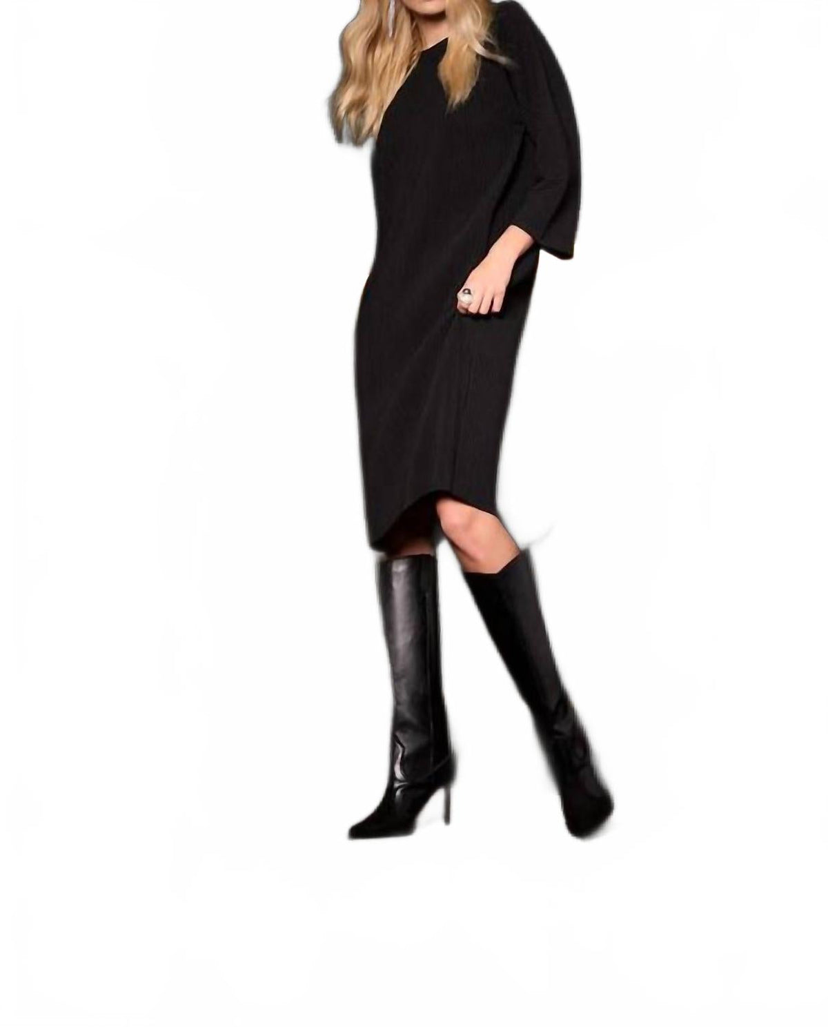 Vestido con pliegues color negro