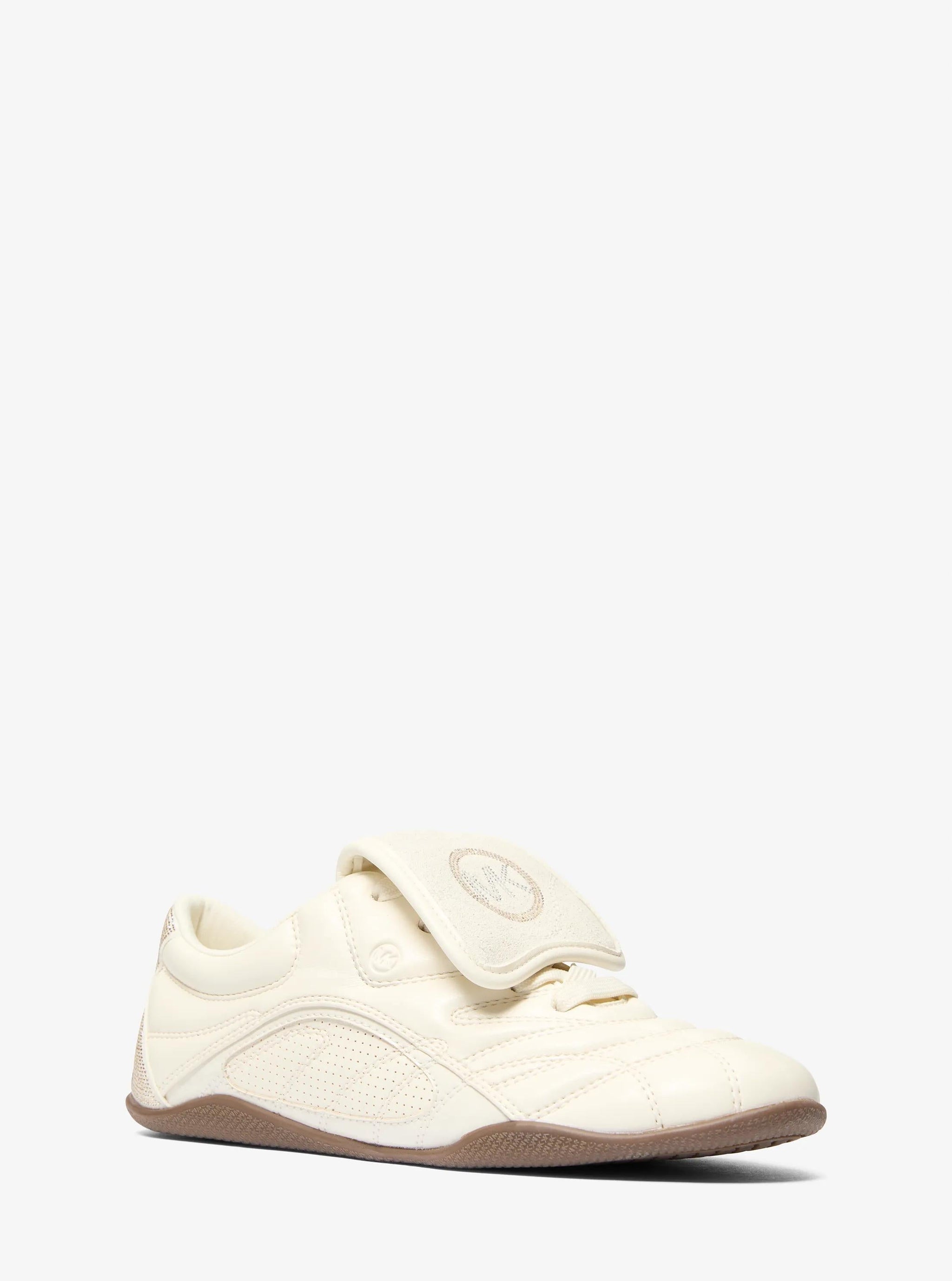 Tenis
