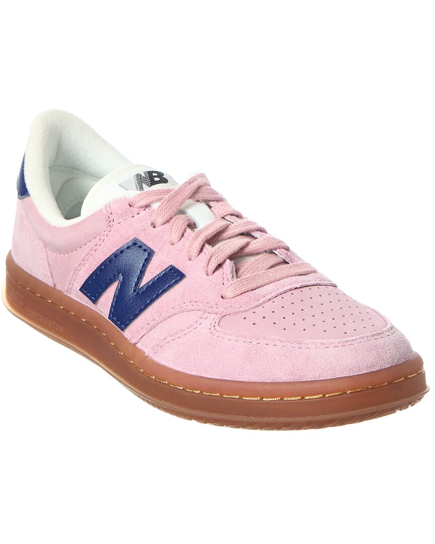 Tenis de gamuza