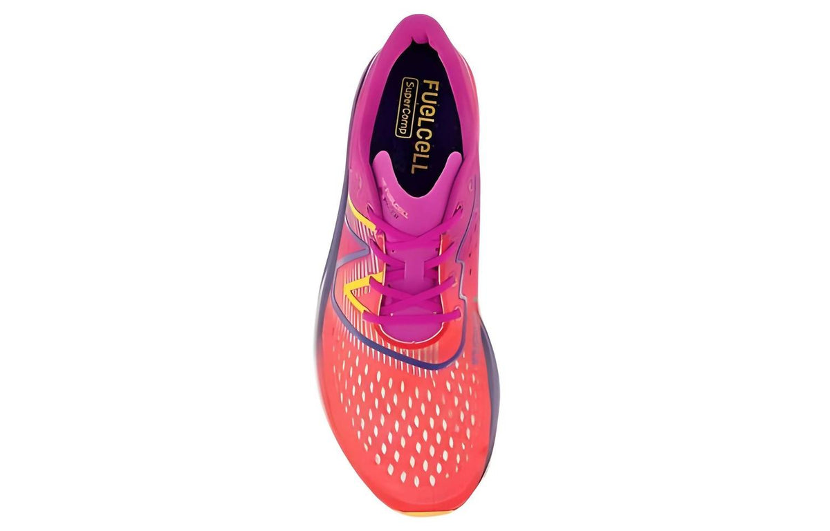 Zapatos de hombre color rosado y rojo