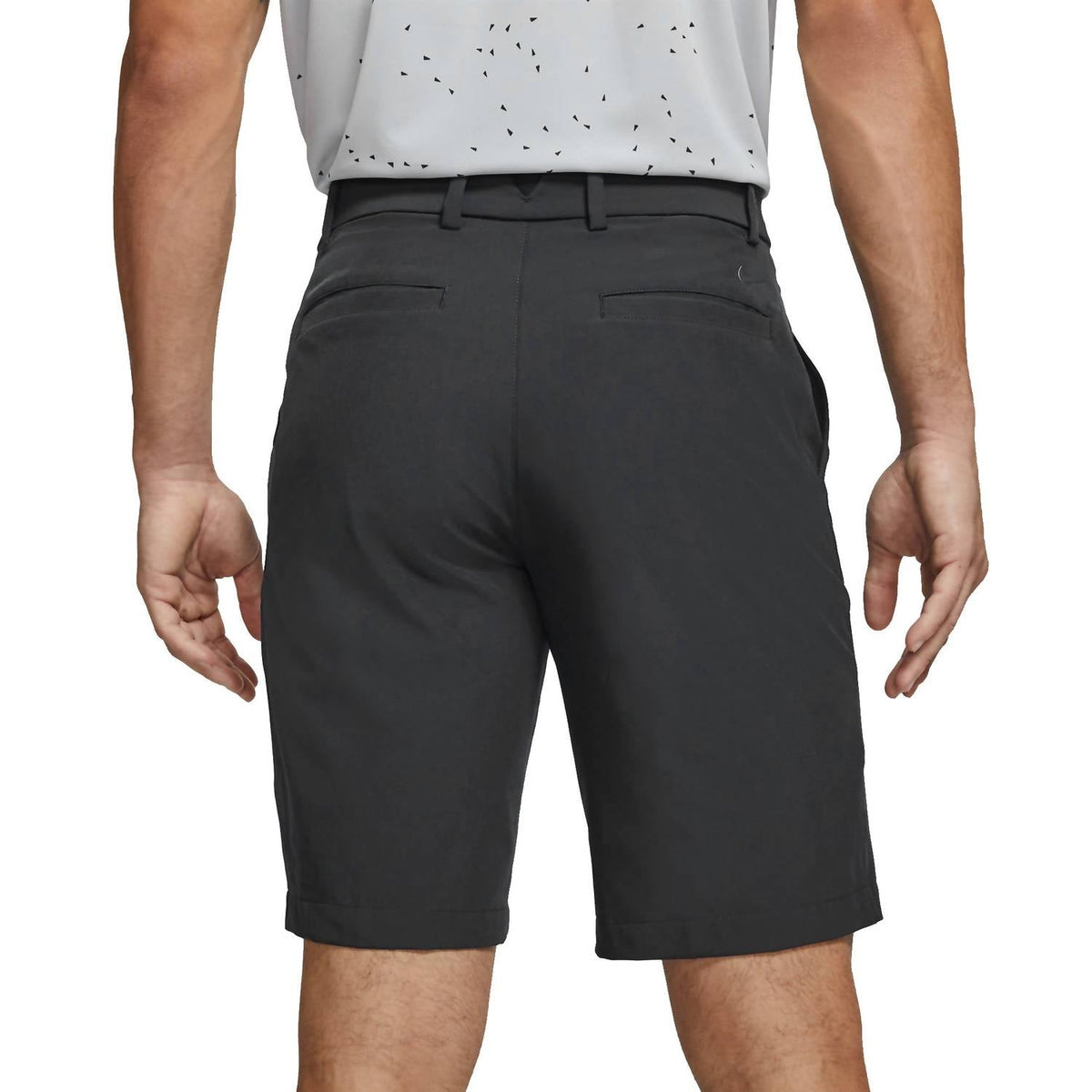 Short de hombre color negro