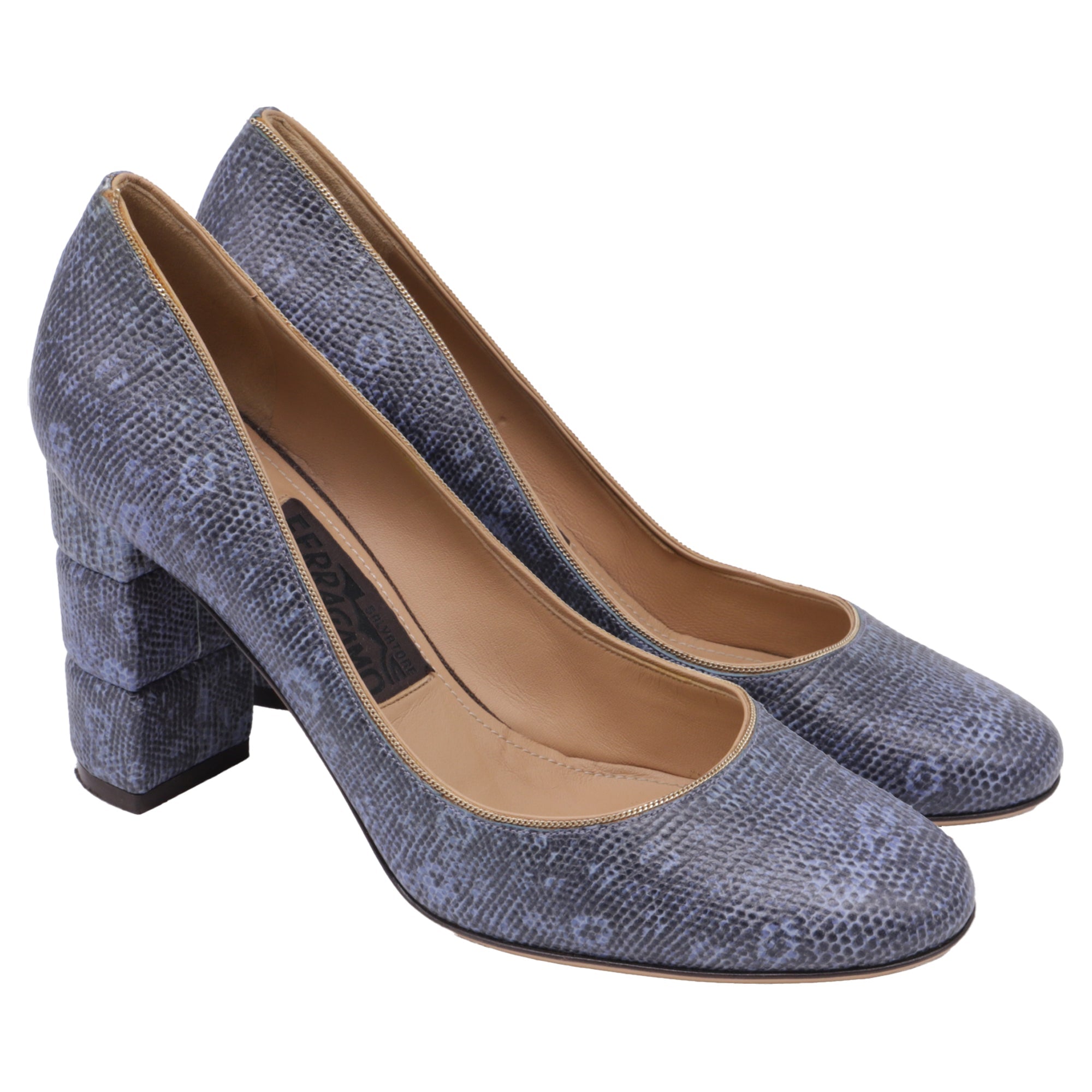 Tacones de cuero color azul