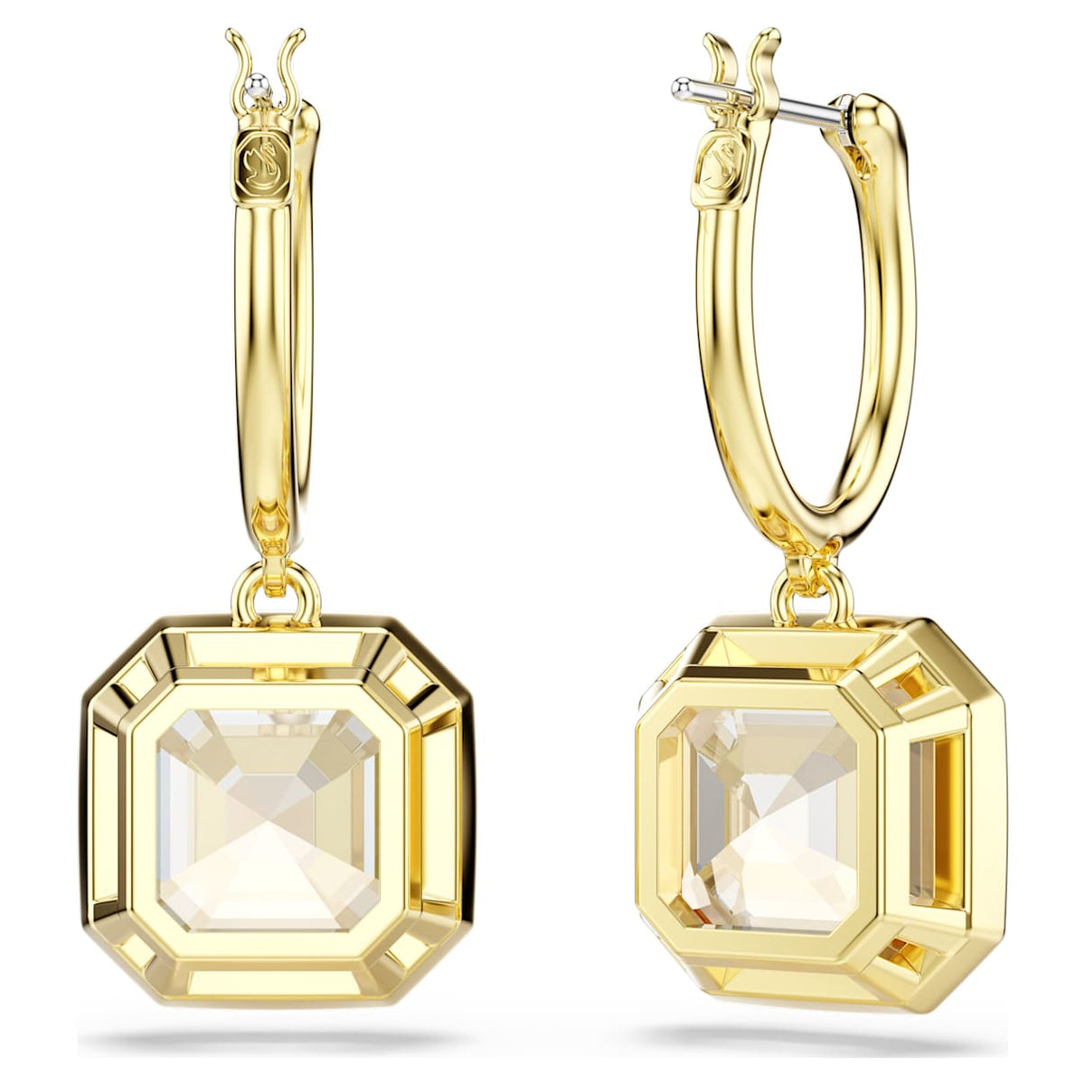 Aretes color dorado