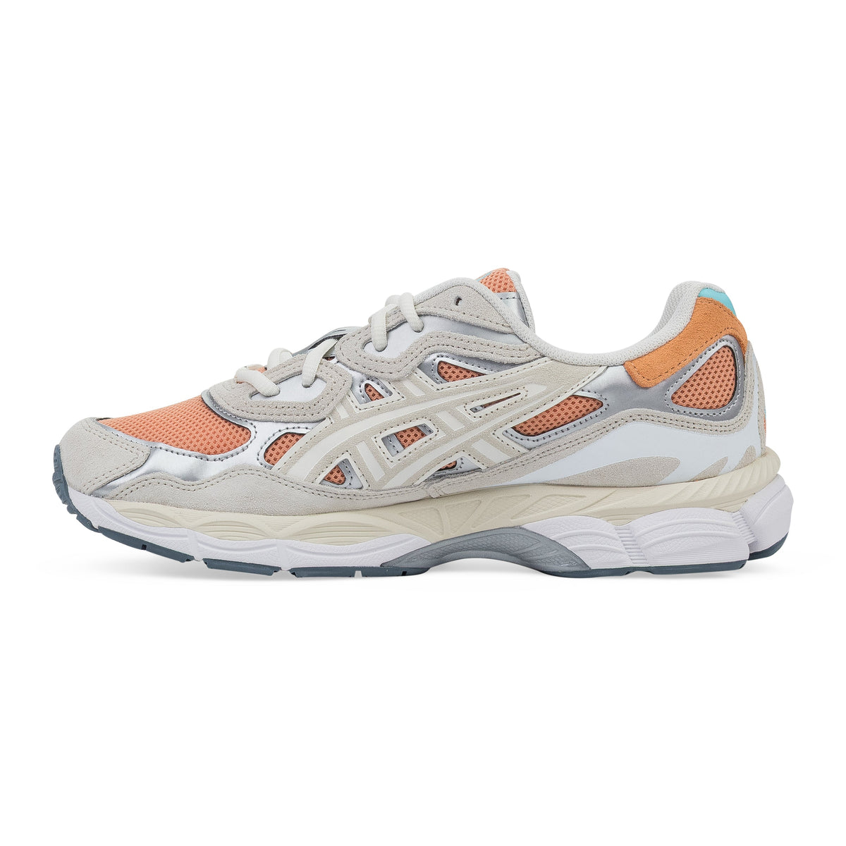 Tenis color crema