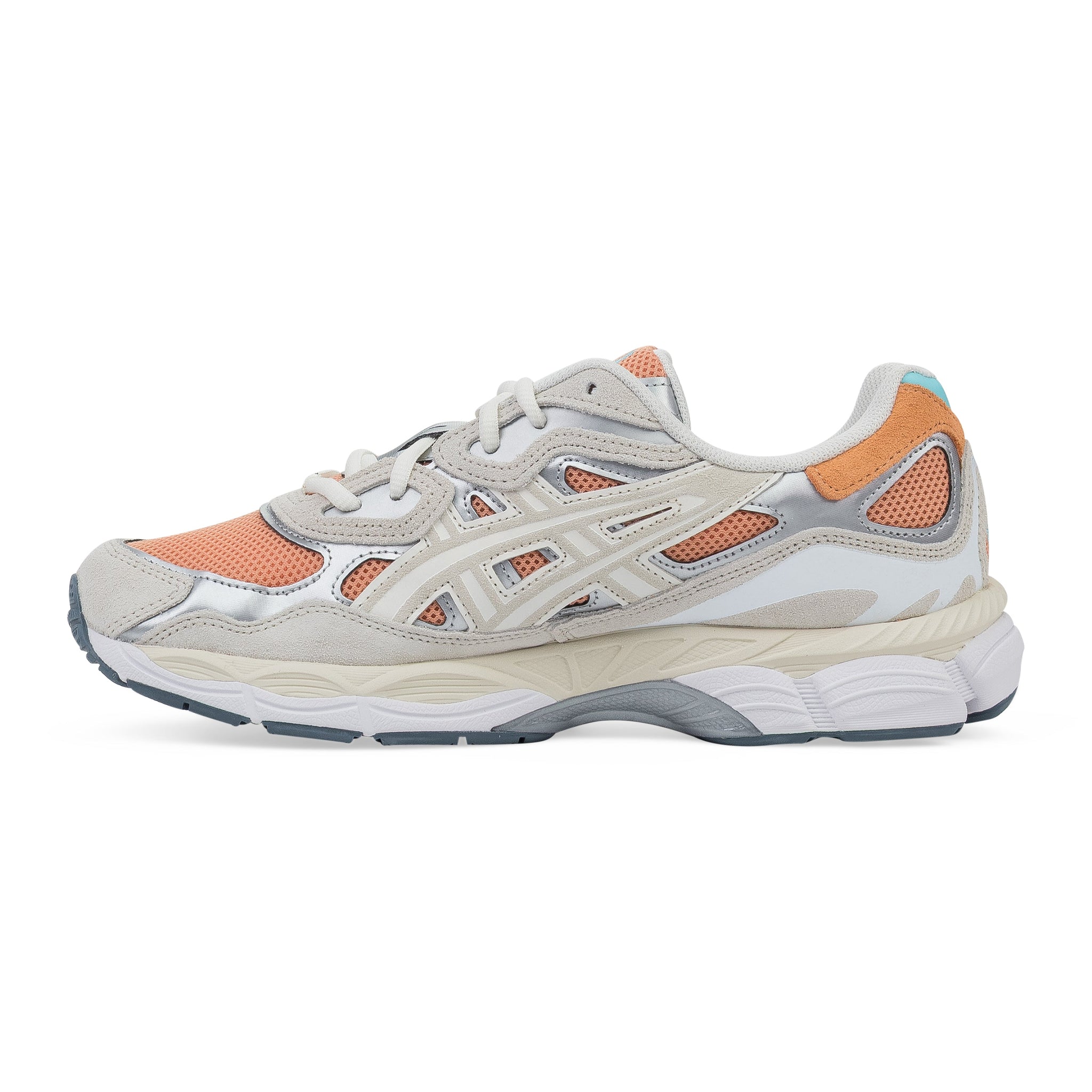 Tenis color crema