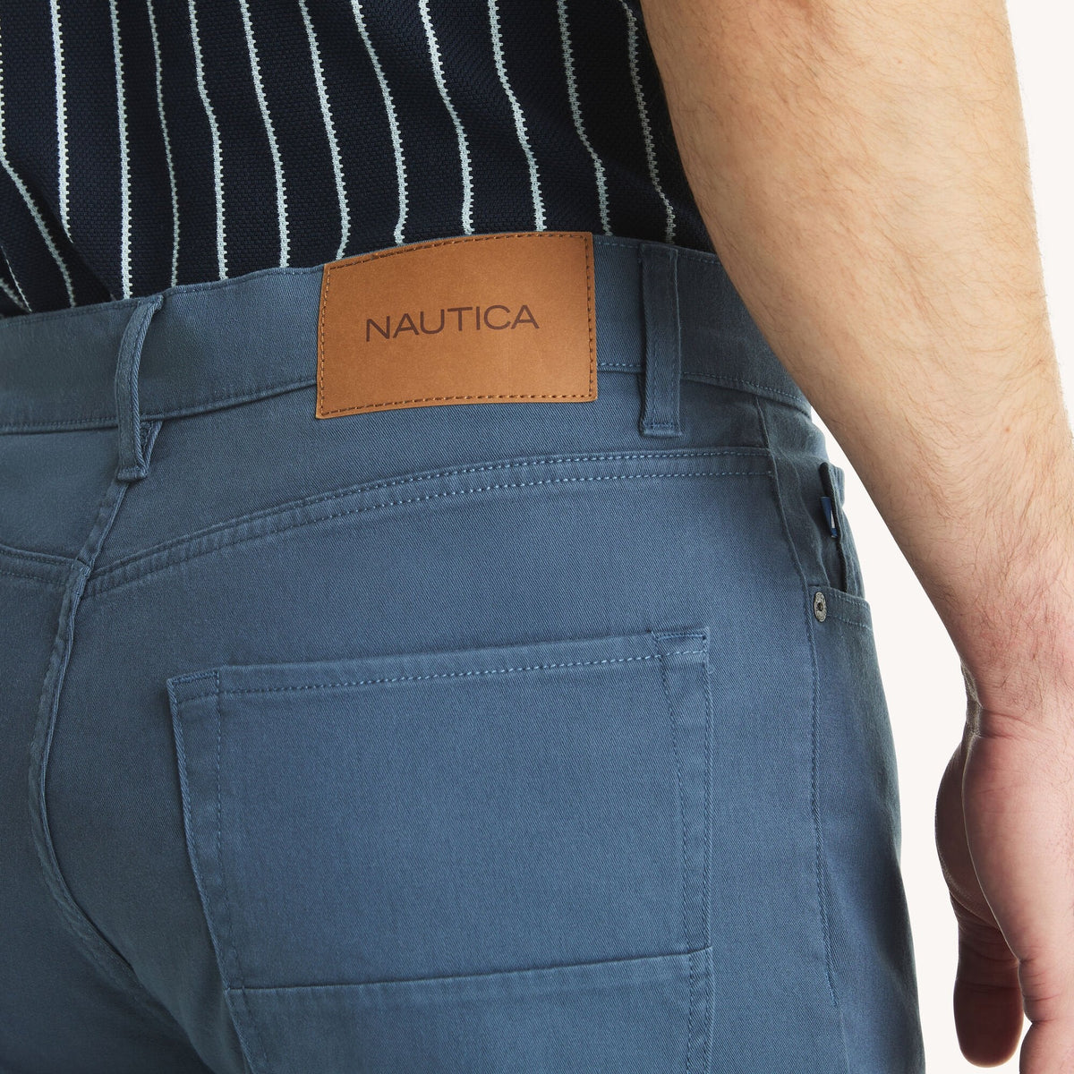 Pantalón de hombre