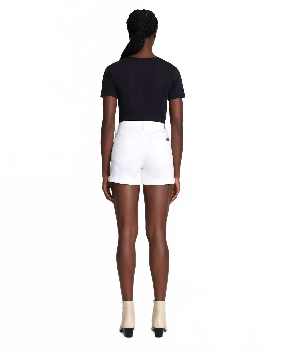 Short color blanco