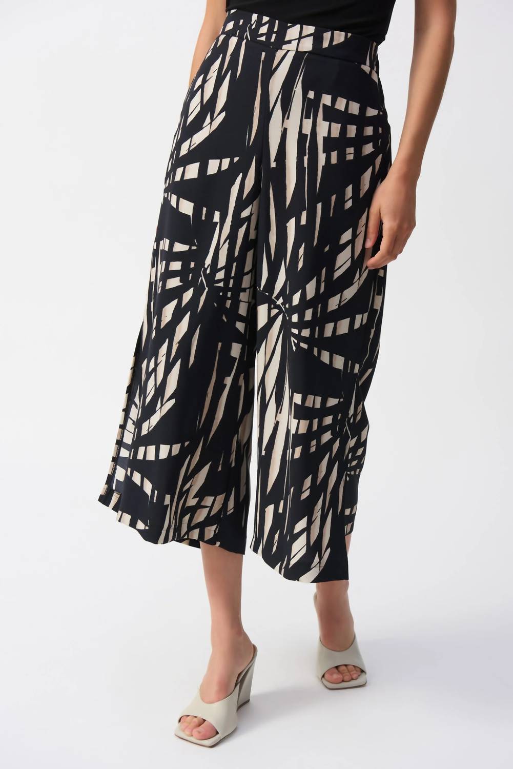 Pantalón color negro