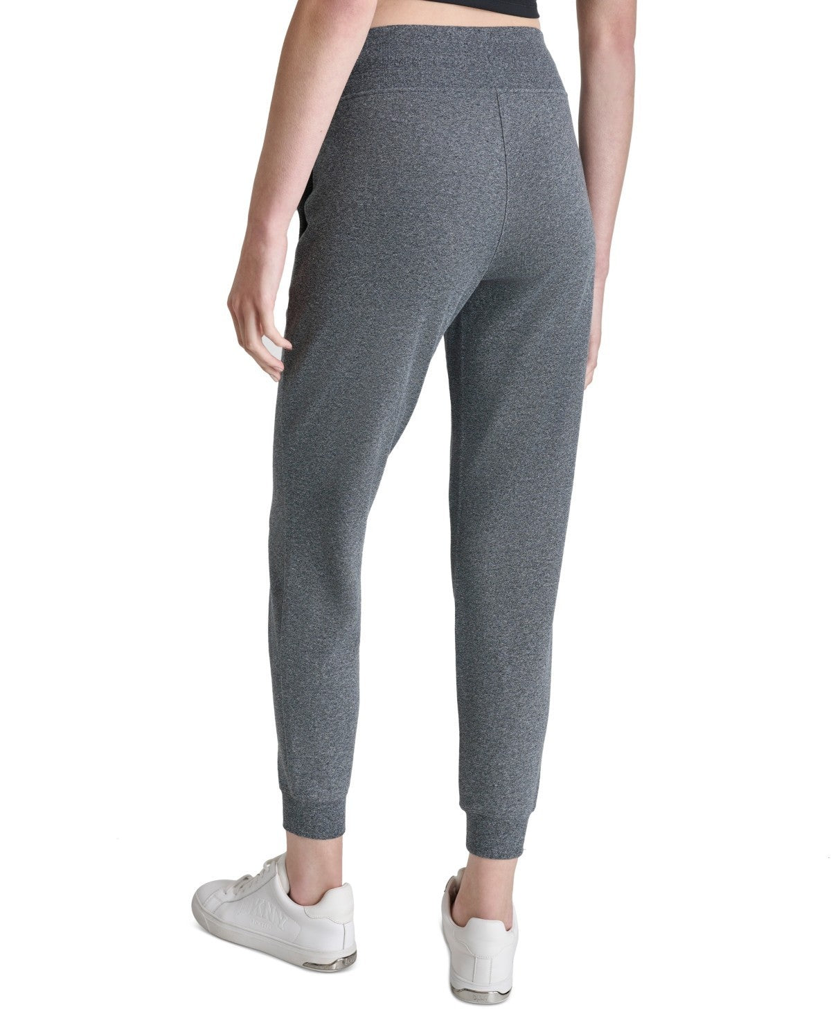 Pantalón deportivo de mujer color negro