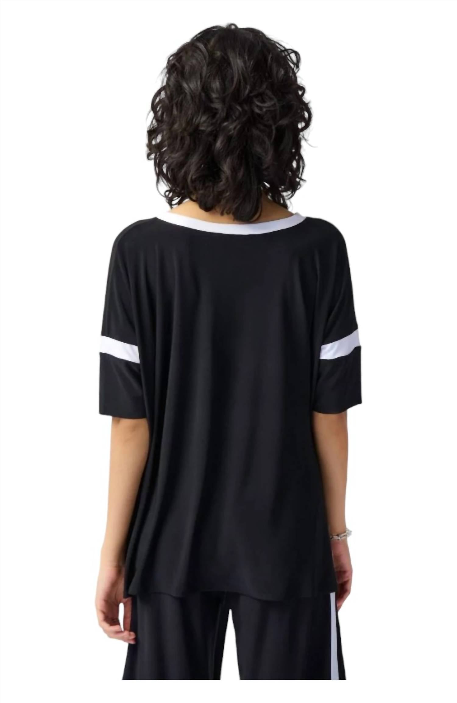 Top color negro
