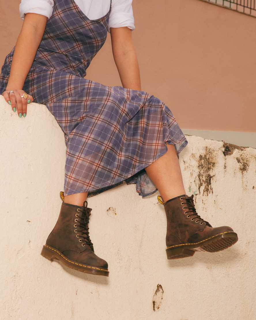Botas de cuero con cordones