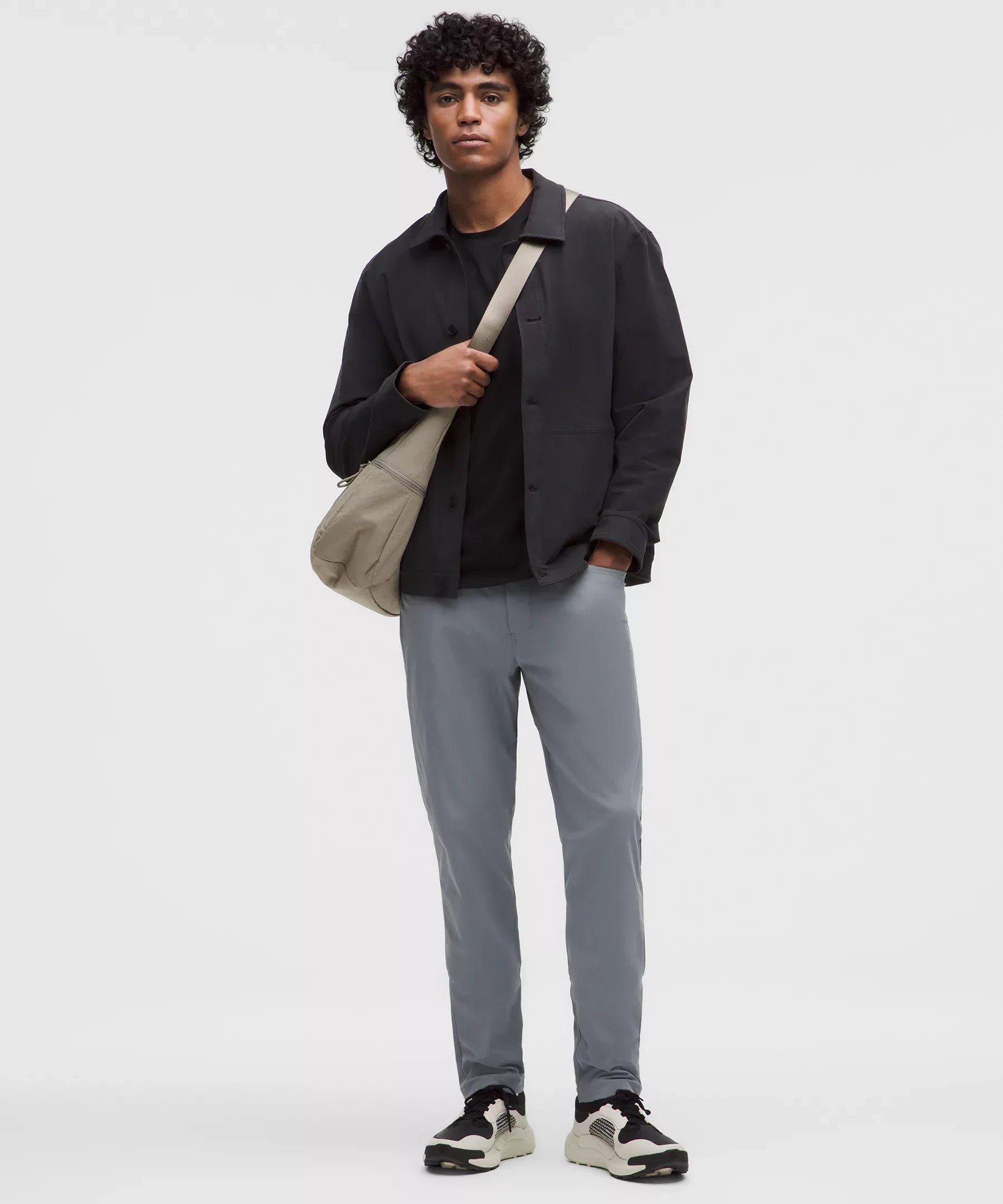 Pantalón de corte ajustado