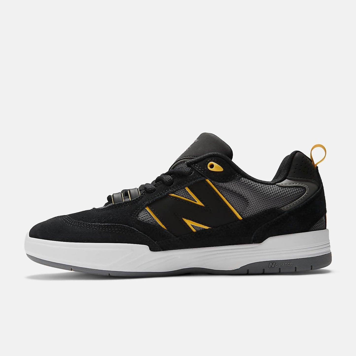Tenis de hombre color negro y amarillo