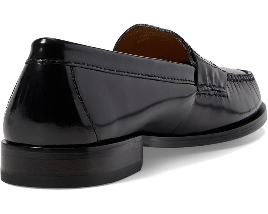 Mocasines de hombre de cuero color negro