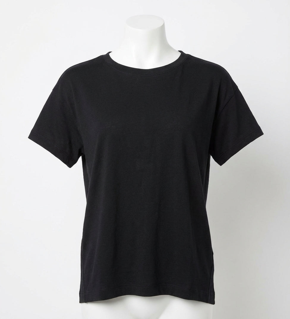 Camiseta color negro