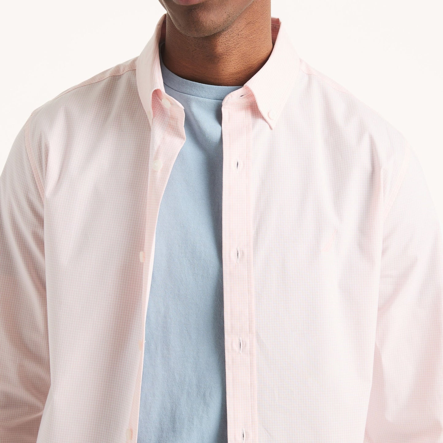 Camisa de hombre de corte ajustado