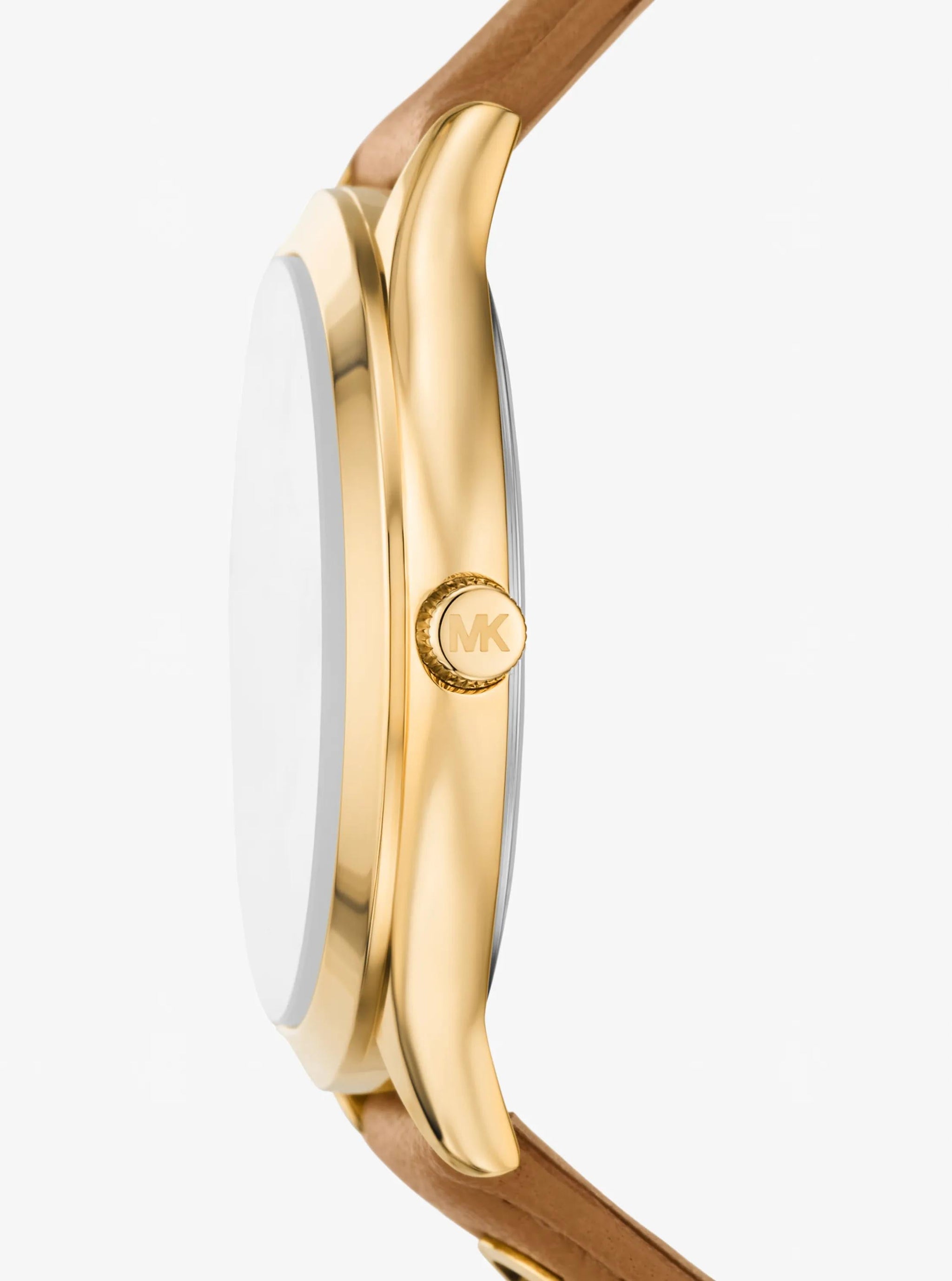 Reloj de cuero color dorado