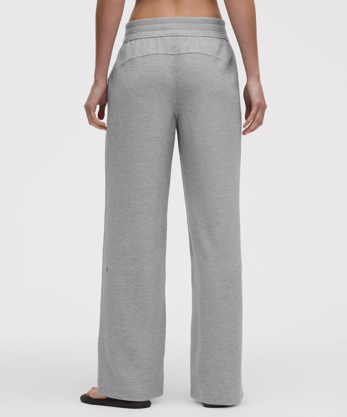 Pantalón de pierna ancha de tiro medio