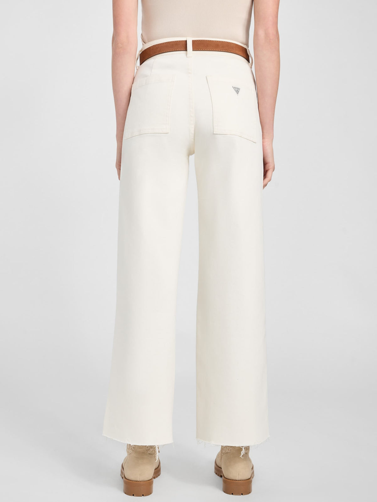 Pantalón de mezclilla de pierna ancha