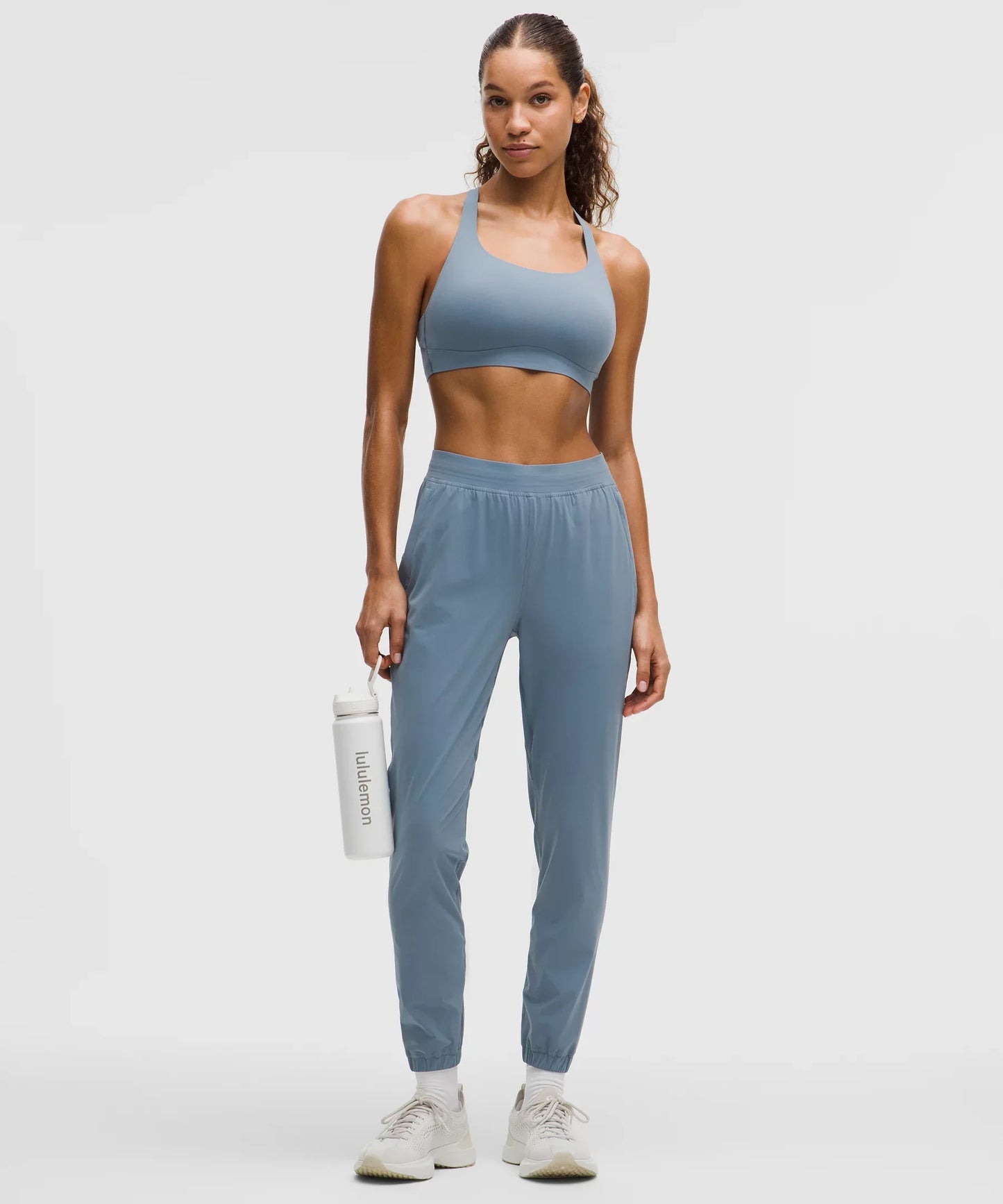 Pantalón deportivo de tiro alto