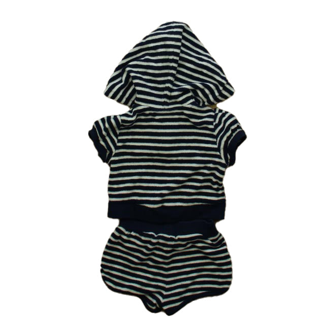 Conjunto de ropa para niña color azul marino y blanco