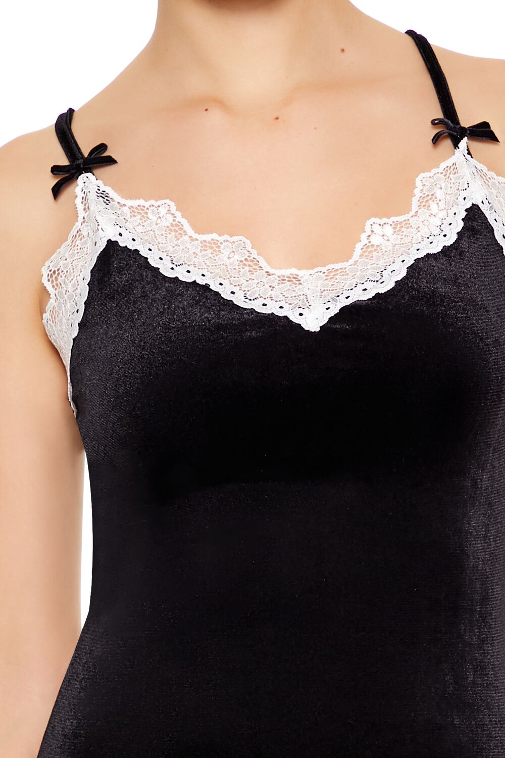 Vestido de terciopelo corto