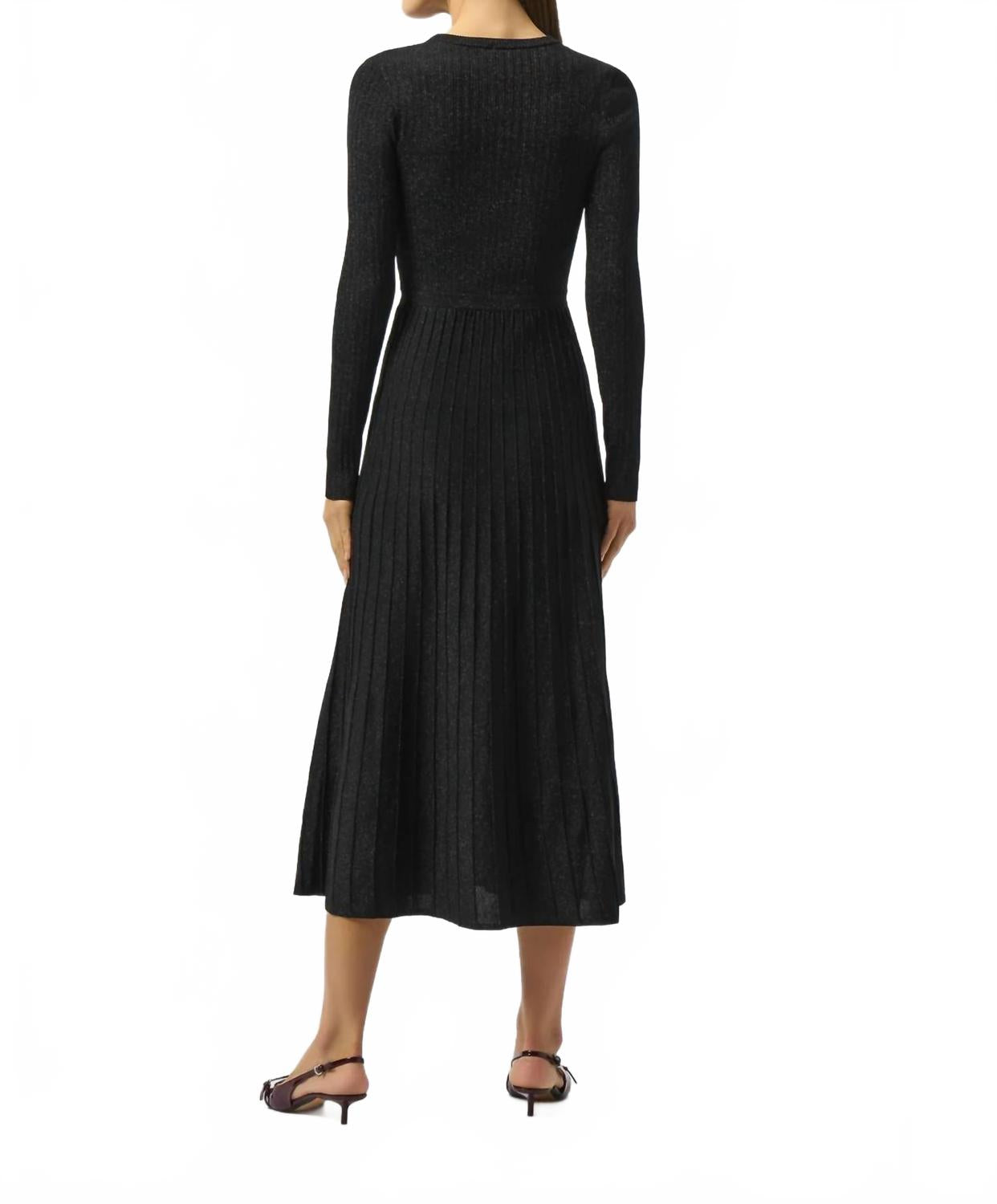 Vestido midi de manga larga con cuello redondo color negro