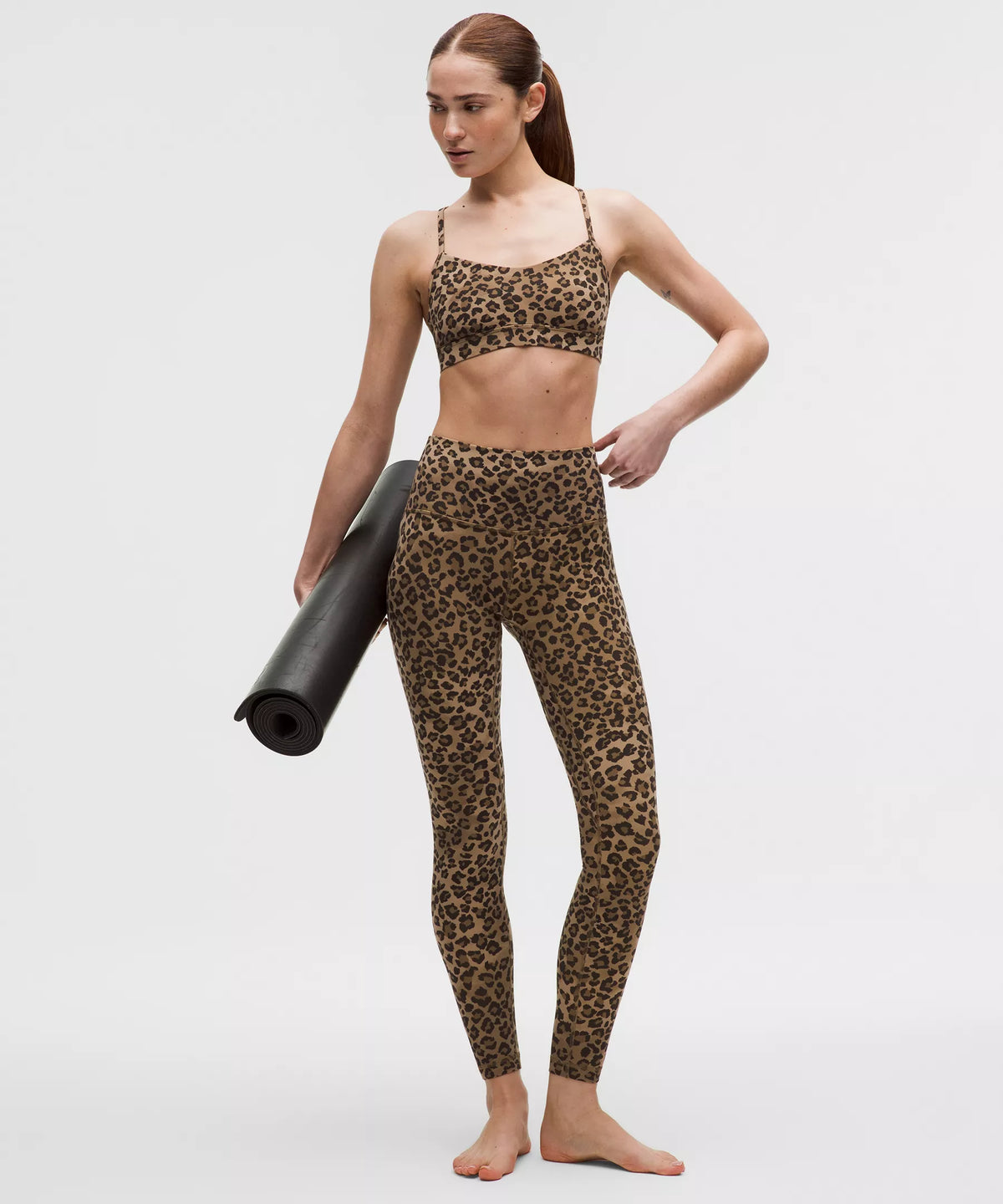 Pantalón de tiro alto