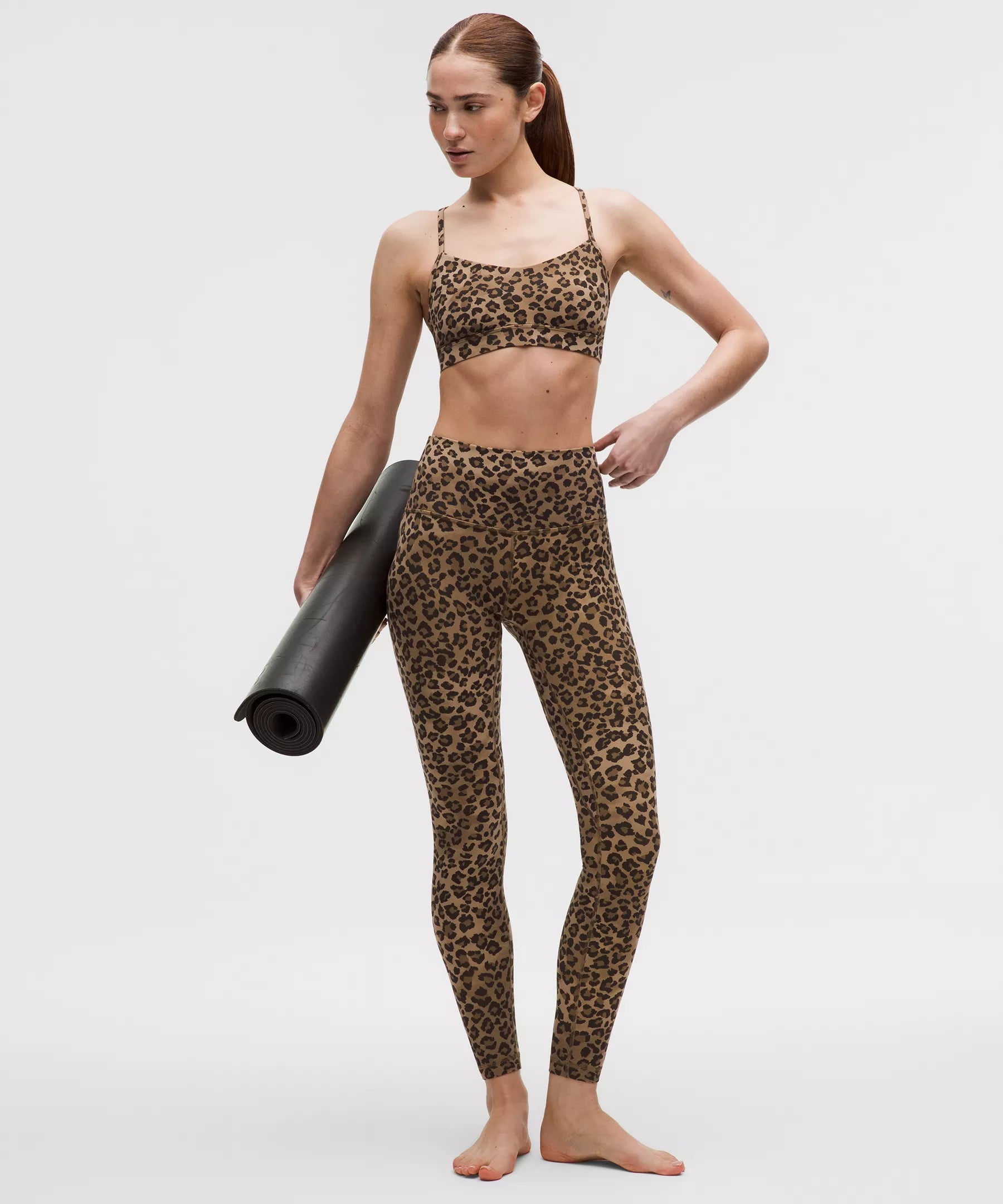 Pantalón de tiro alto