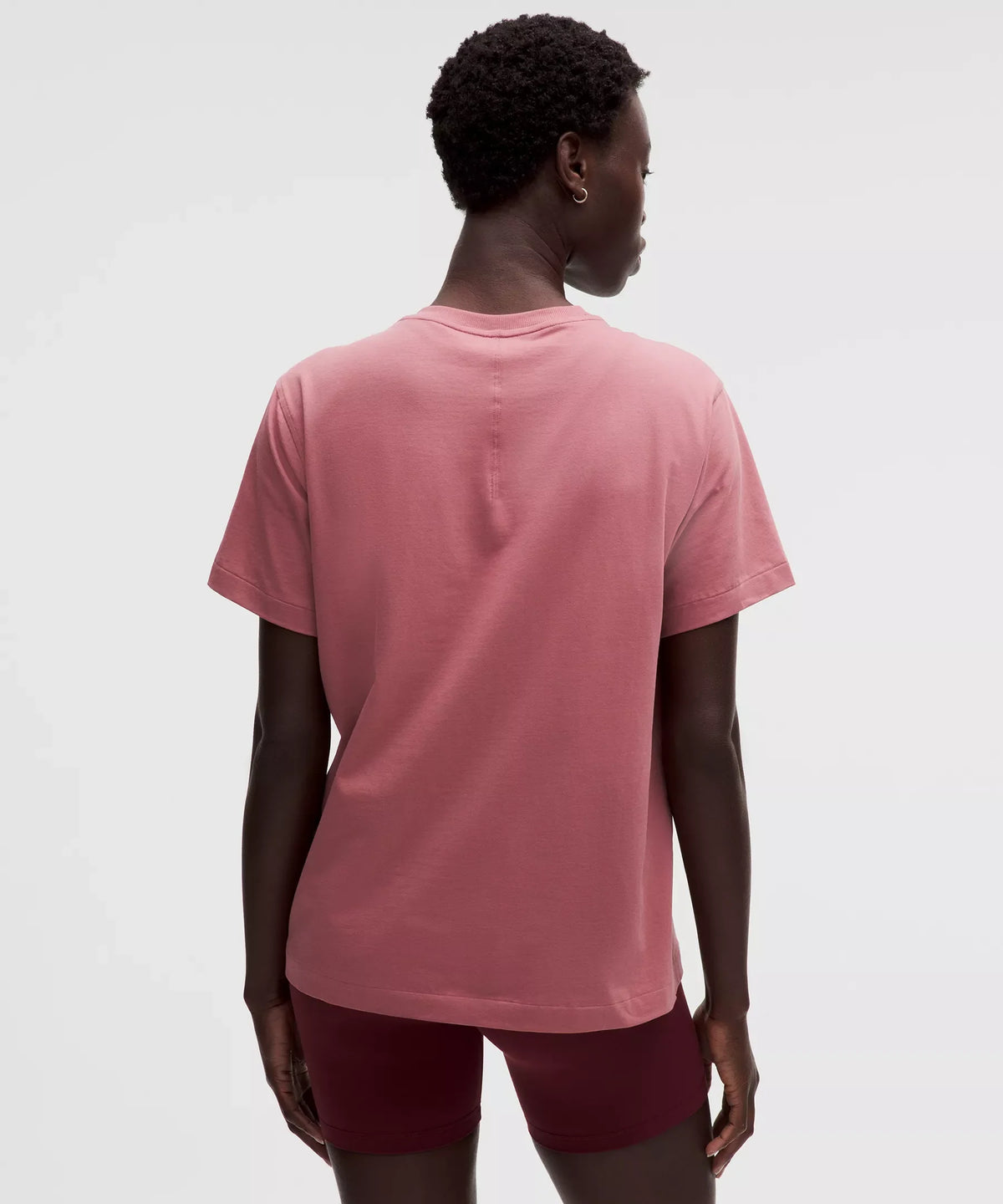 Camiseta de algodón con cuello redondo