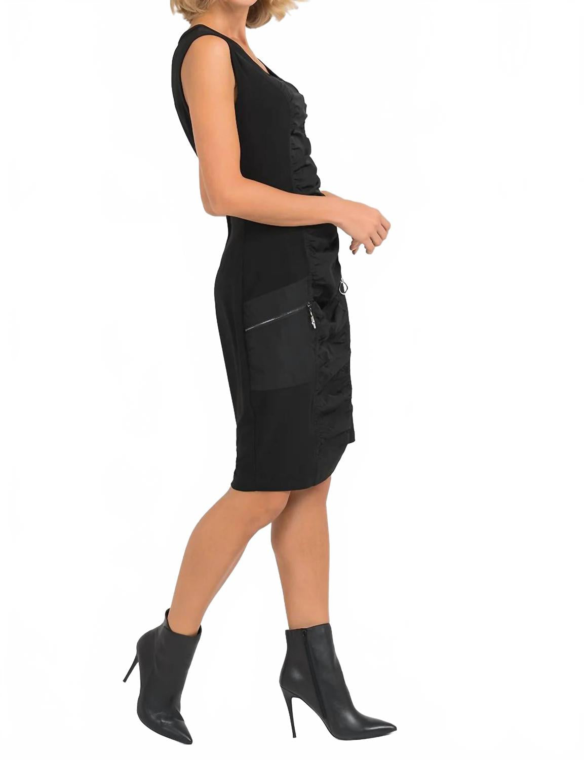 Vestido corto color negro