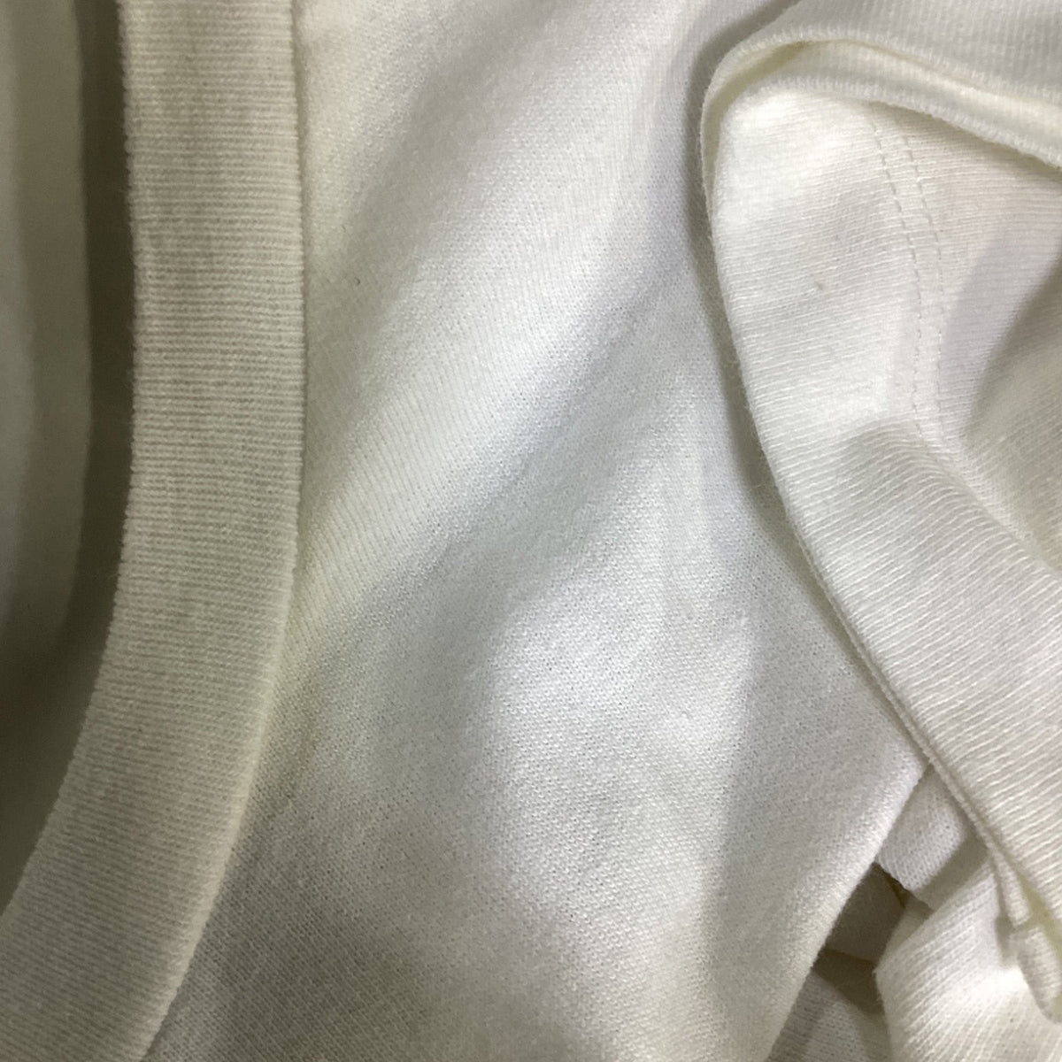 Camiseta de algodón color blanco