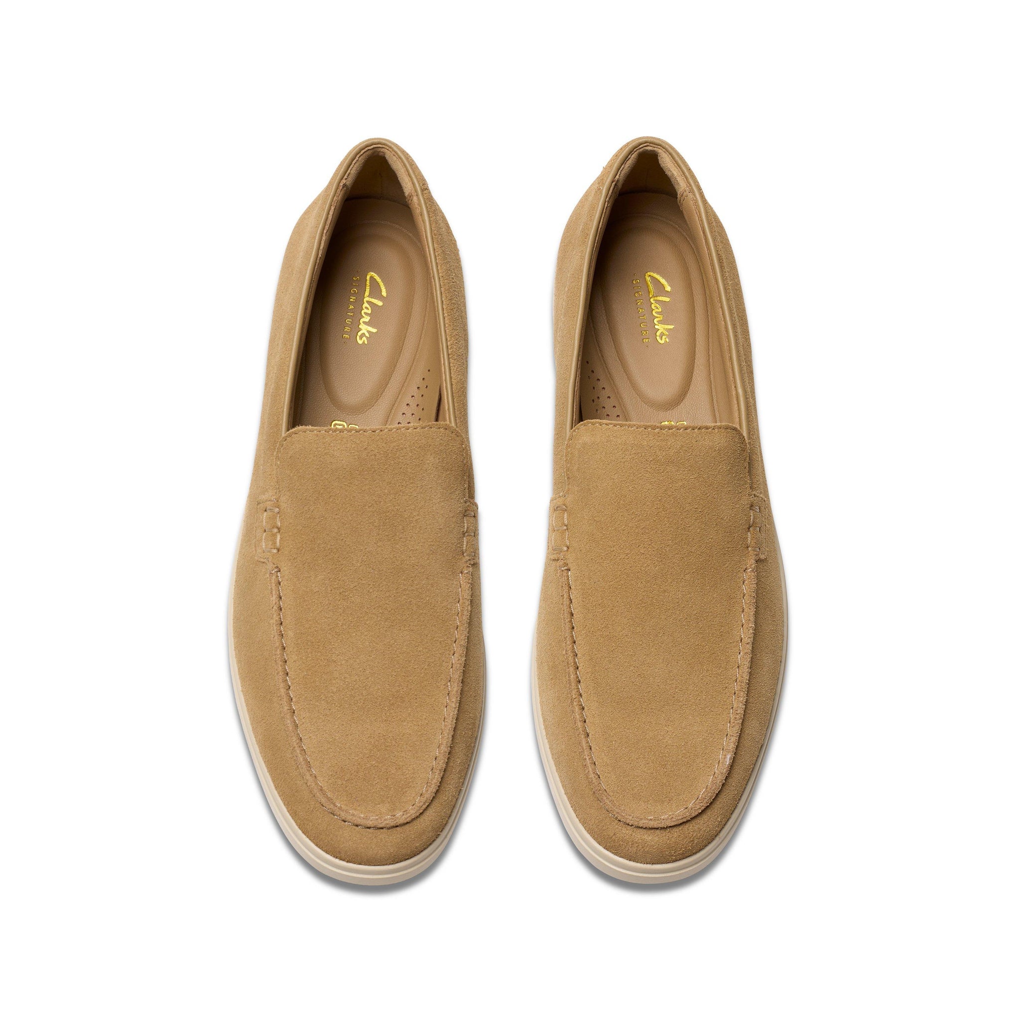 Calzado de gamuza color beige