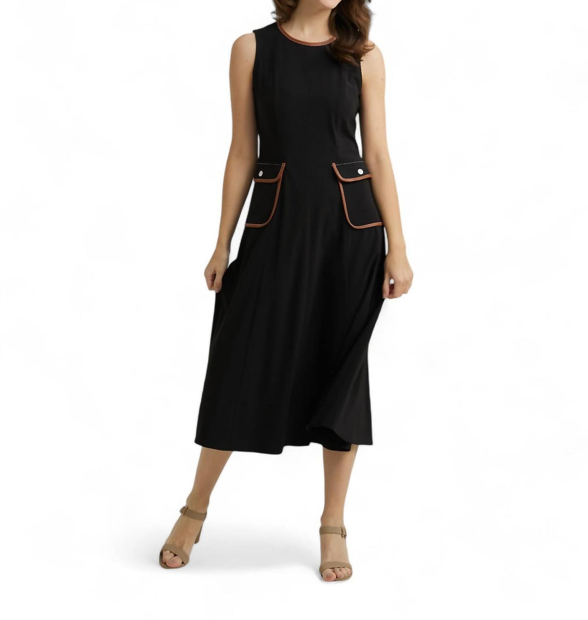 Vestido sin mangas color negro