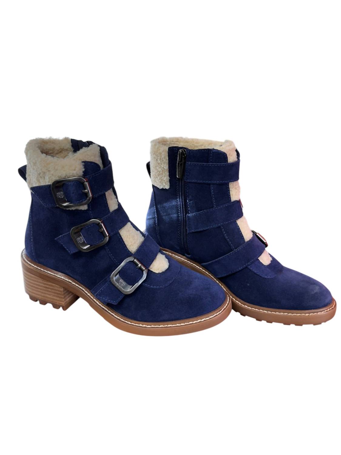 Botas de mujer de cuero color azul marino